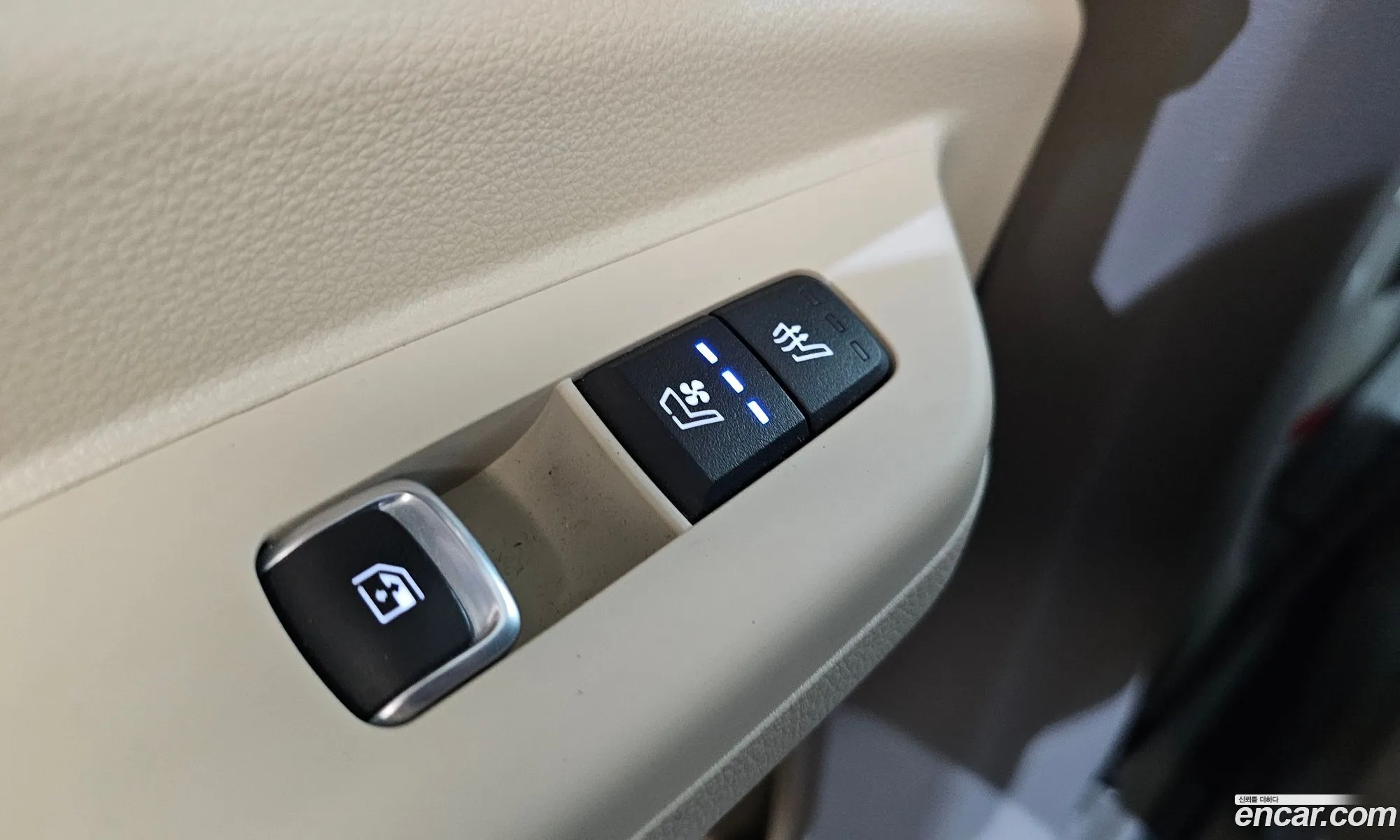 Kia Carnival 2024 — 16