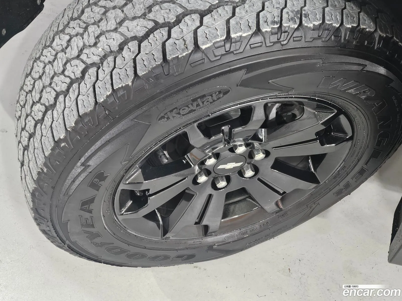 Chevrolet (GM Daewoo) Real New Colorado 2021 — 15