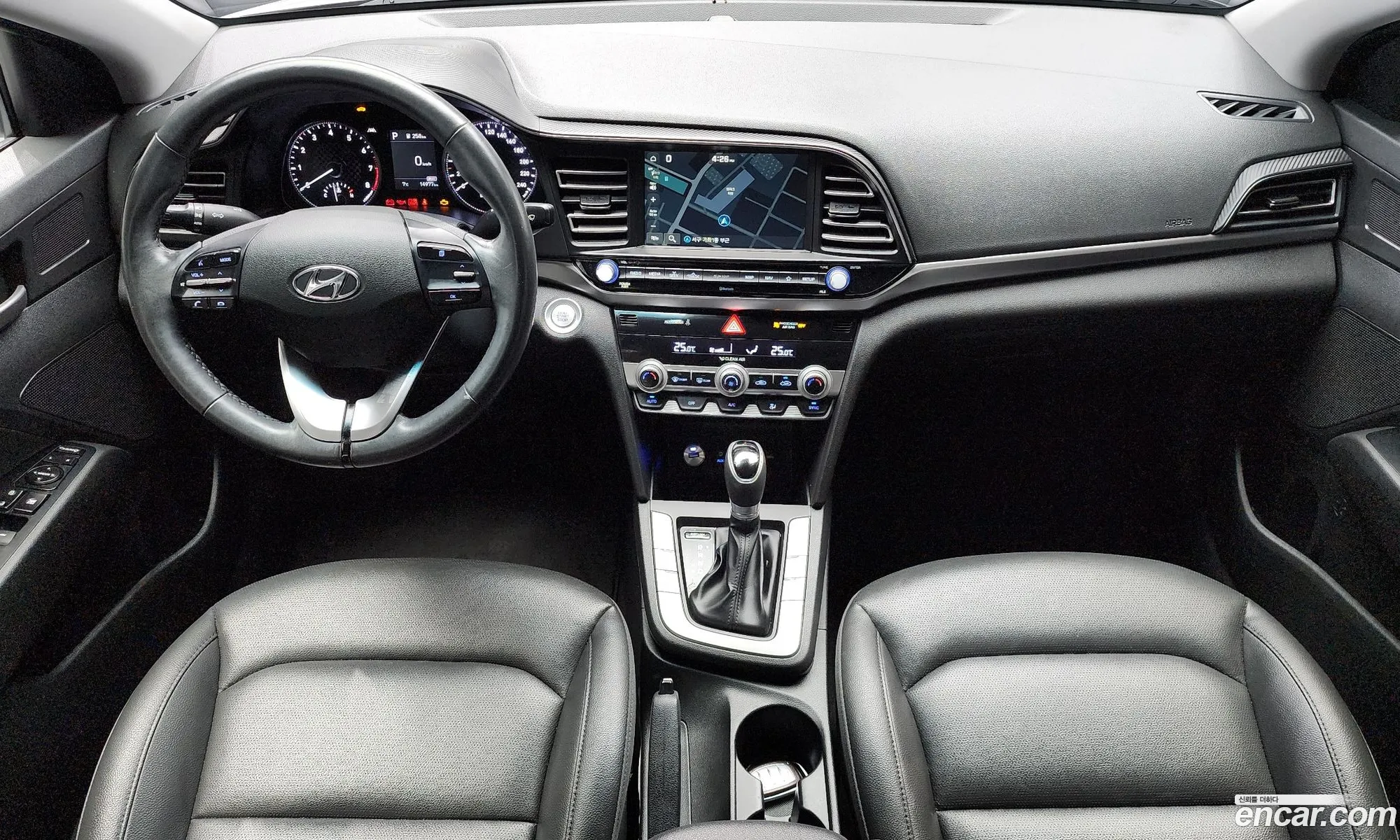 Hyundai Elantra AD 2019 — 17