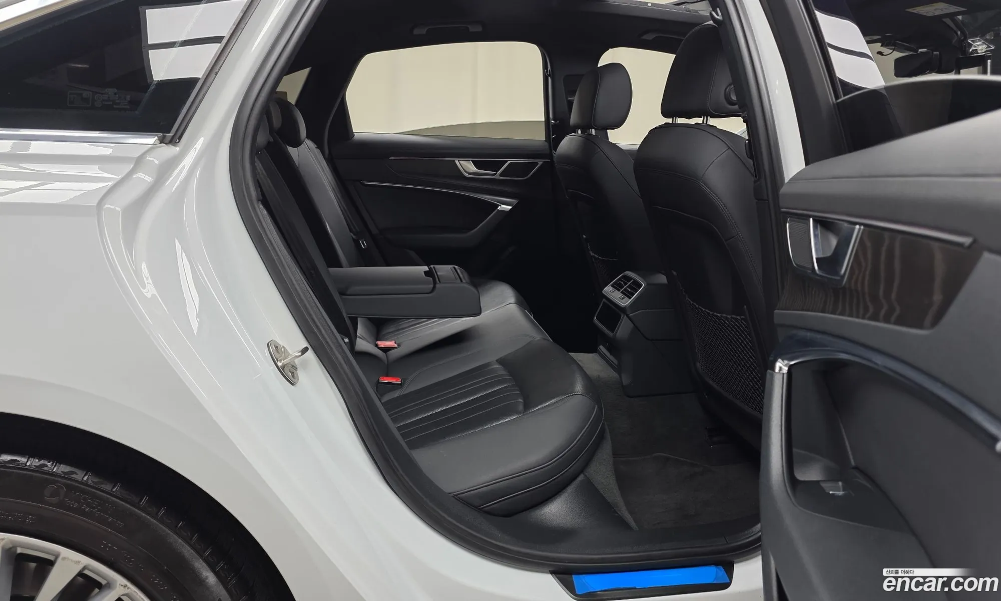 Audi A6 2021 WAUZZZF2XMN005254 — 10