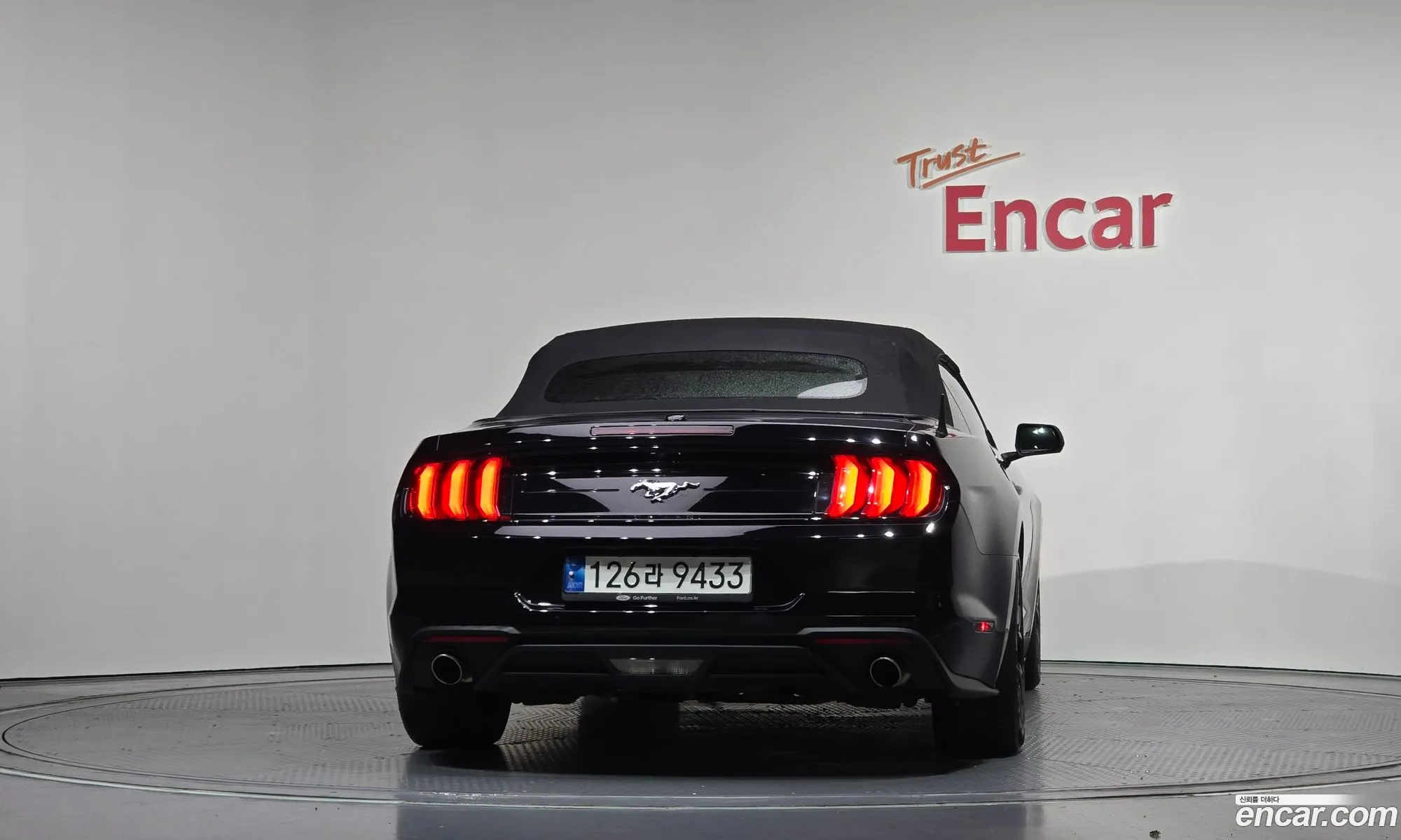 Ford Mustang 2022 — 14