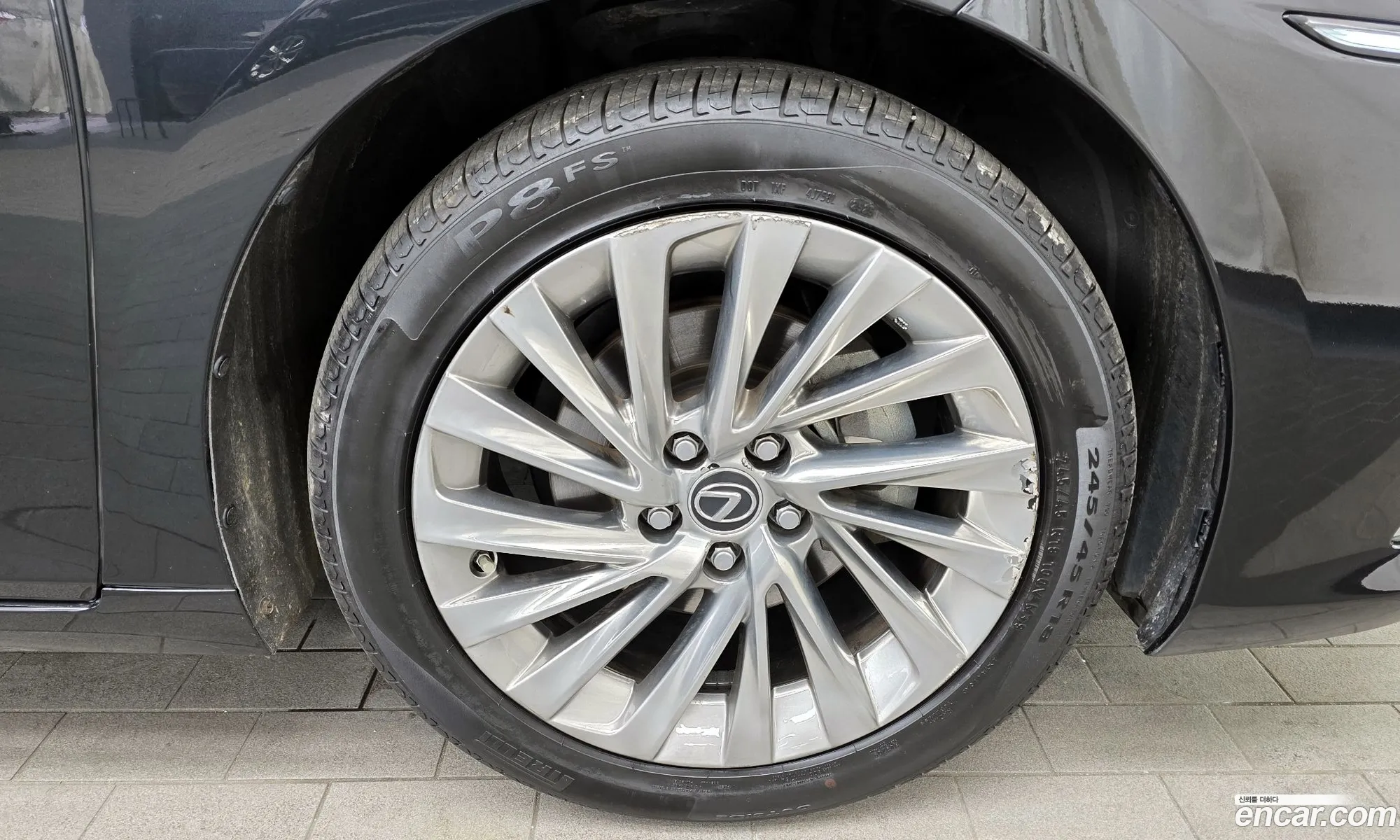 Lexus ES300h 7th Gen 2022 JTHBA1C10P2013375 — 4