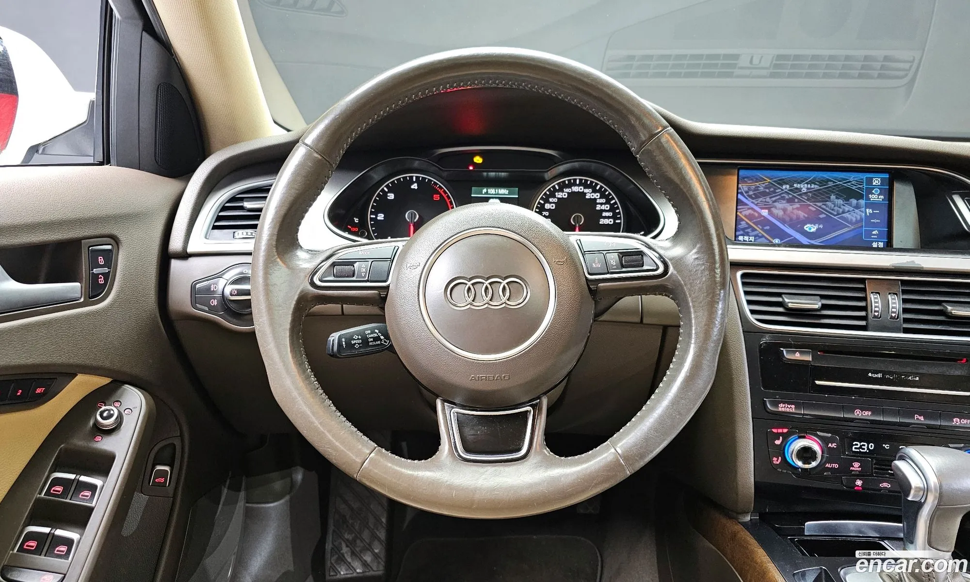 Audi A4 2015 WAUZZZ8K2FN024378 — 4
