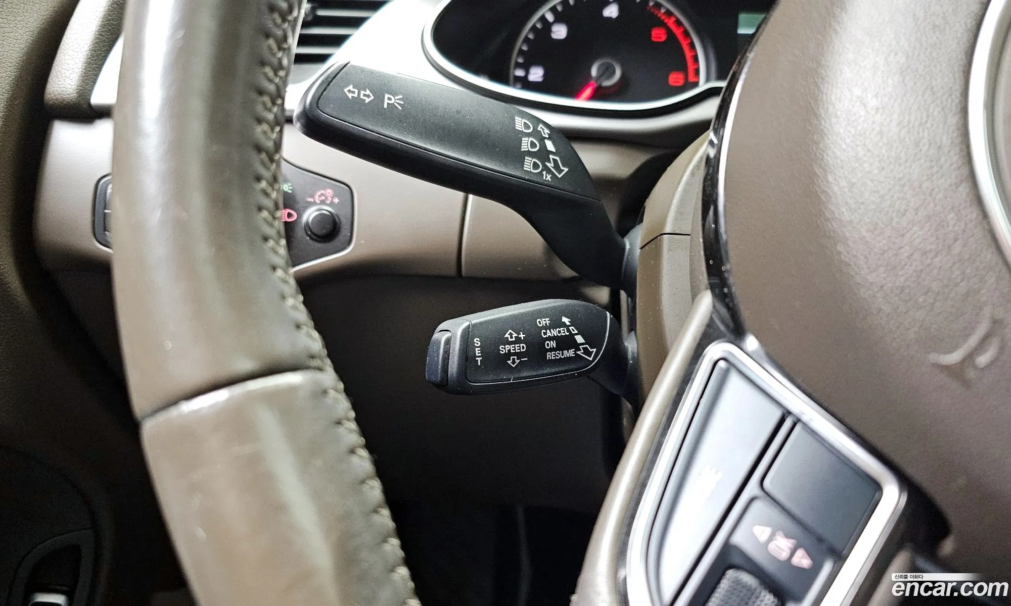Audi A4 2015 WAUZZZ8K2FN024378 — 8