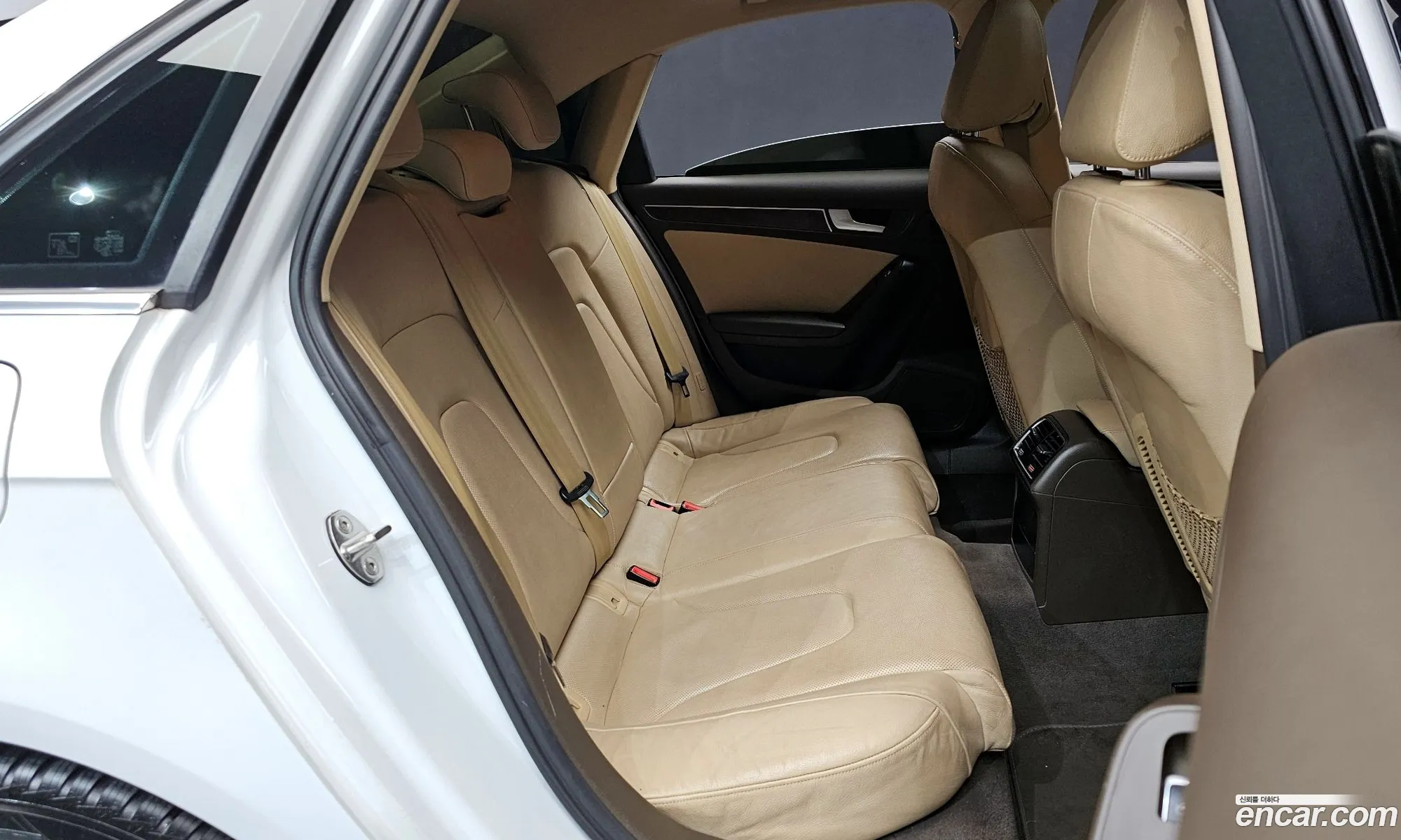 Audi A4 2015 WAUZZZ8K2FN024378 — 18