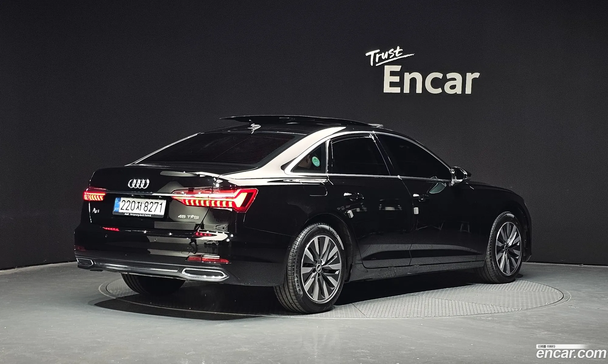 Audi A6 2021 — 10