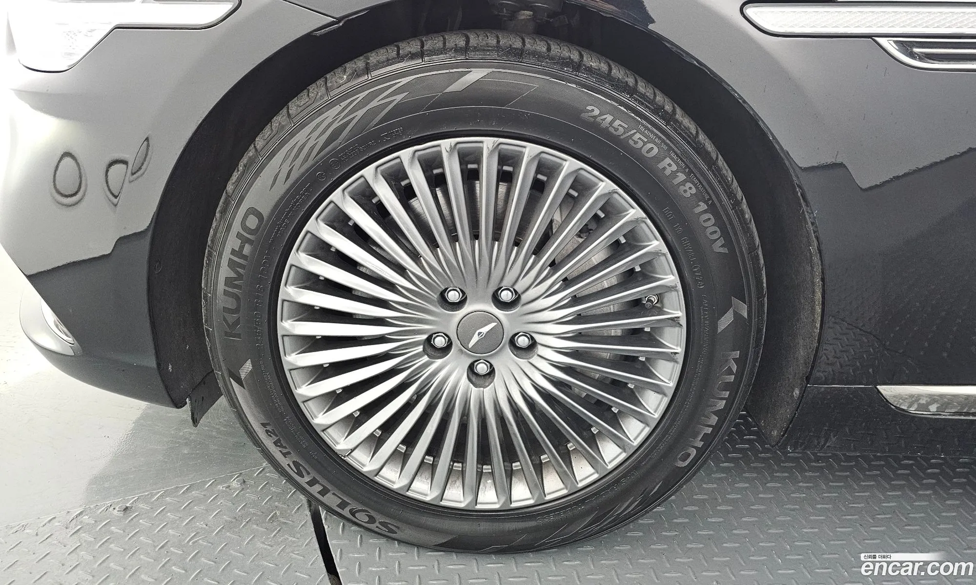 Genesis G90 2019 — 4