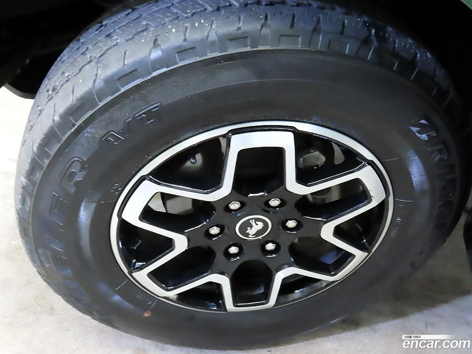 Ford Bronco 6th Gen 2023 — 9