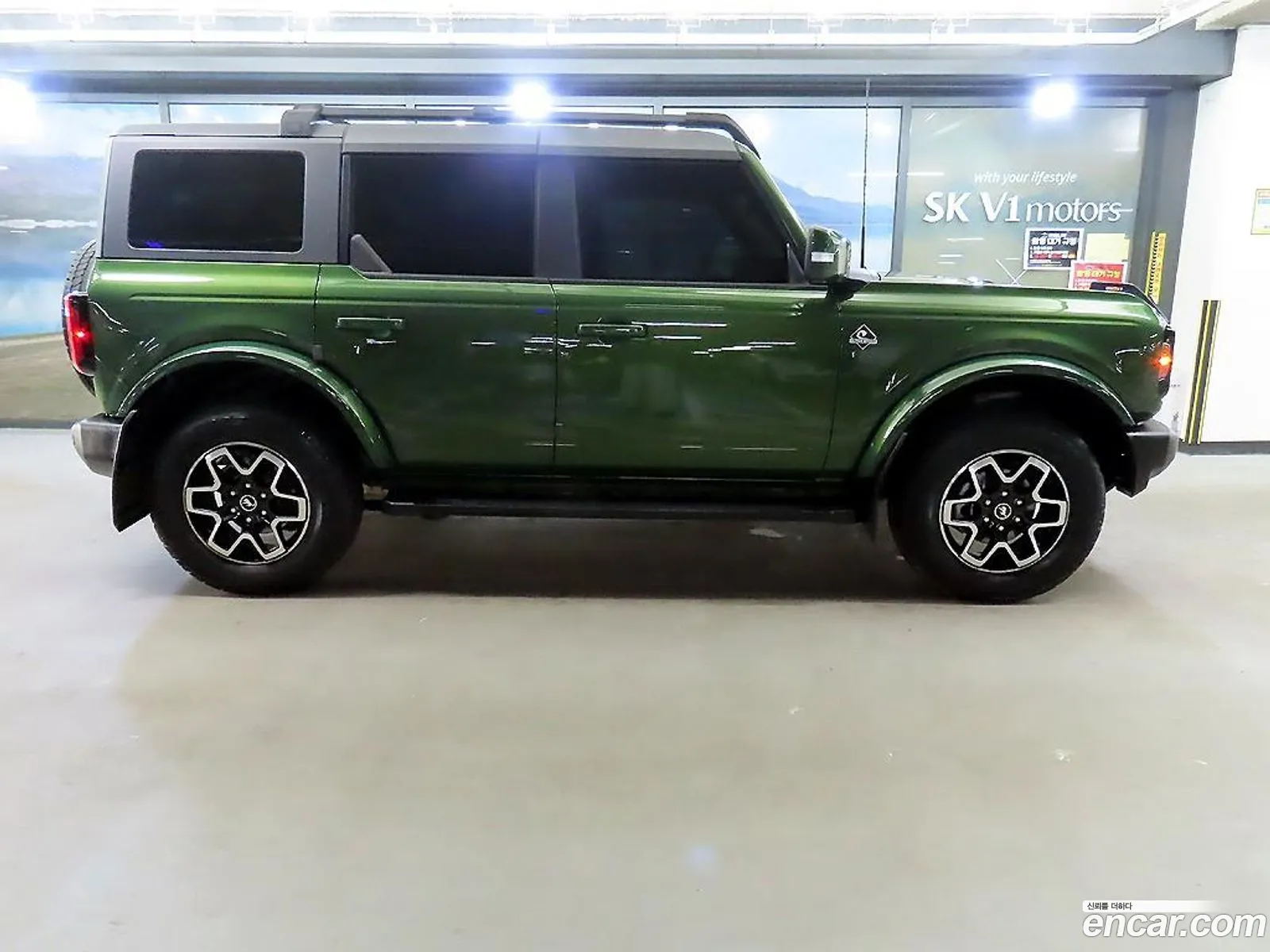Ford Bronco 6th Gen 2023 — 10