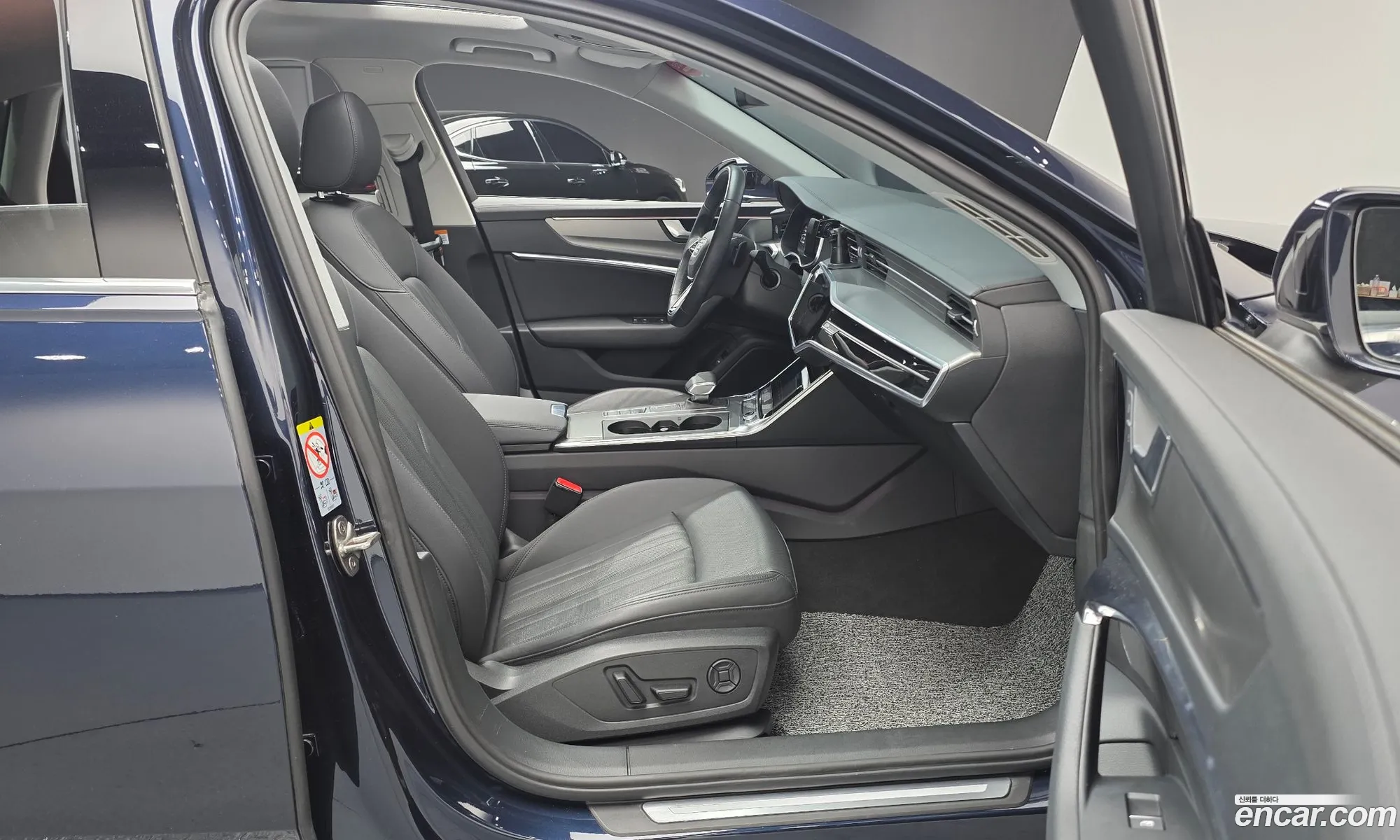 Audi A6 2023 WAUZZZF23PN056034 — 9