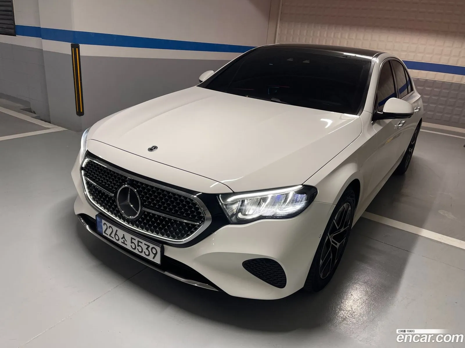 Mercedes-Benz E-Class W214 2025 — 10