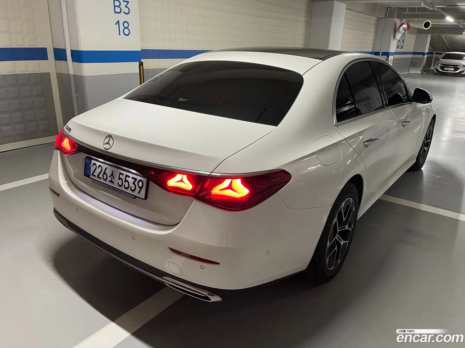 Mercedes-Benz E-Class W214 2025 — 7