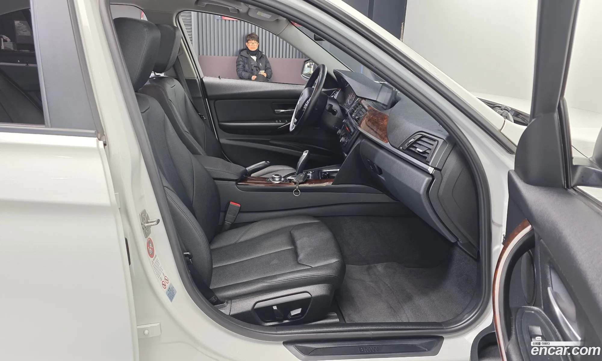 BMW 3 Series 2013 WBA3B1103DF385484 — 9