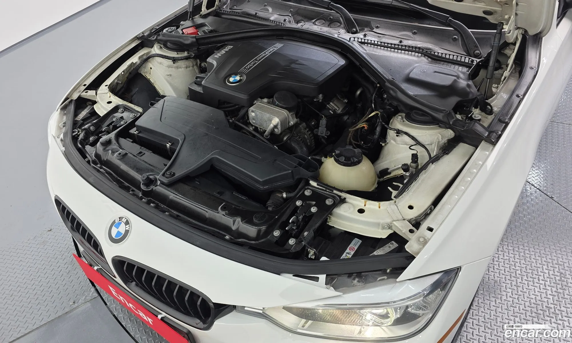 BMW 3 Series 2013 WBA3B1103DF385484 — 11