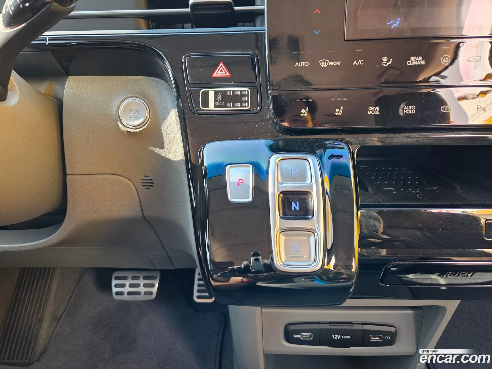 Hyundai Staria 2021 — 13