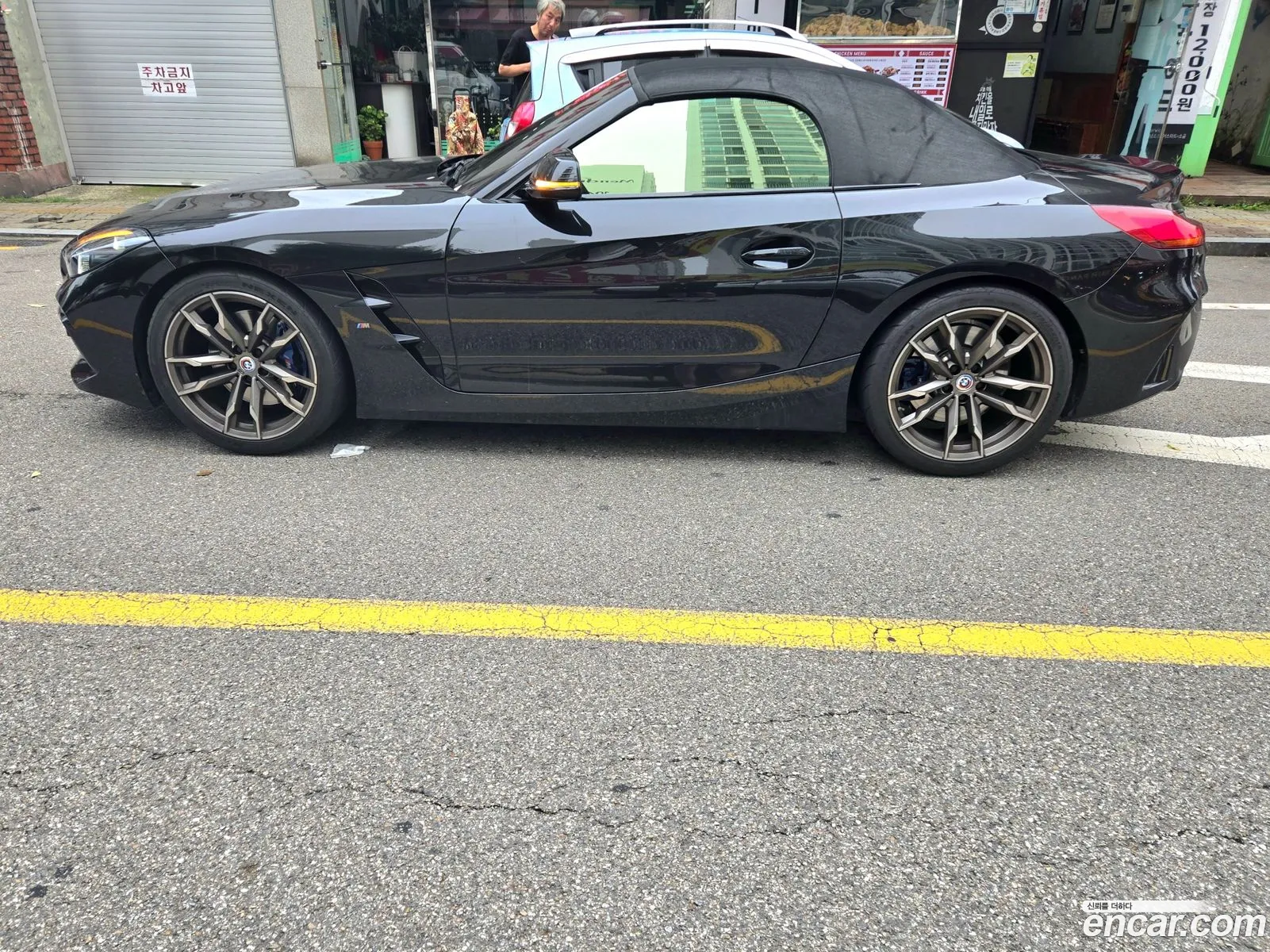 BMW Z4 2023 — 8
