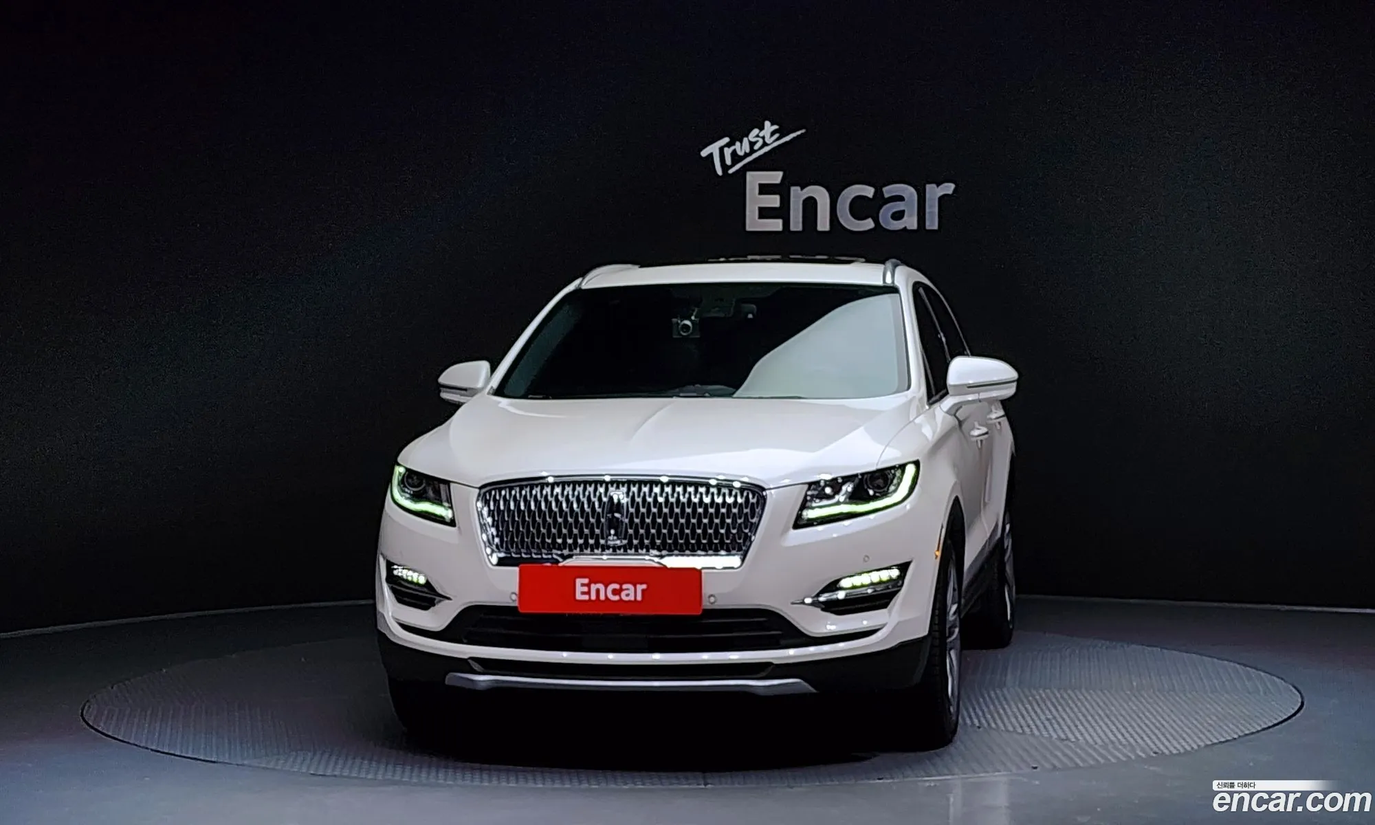 Lincoln MKC 2019 5LMCJ3D90KUL27491 — 11