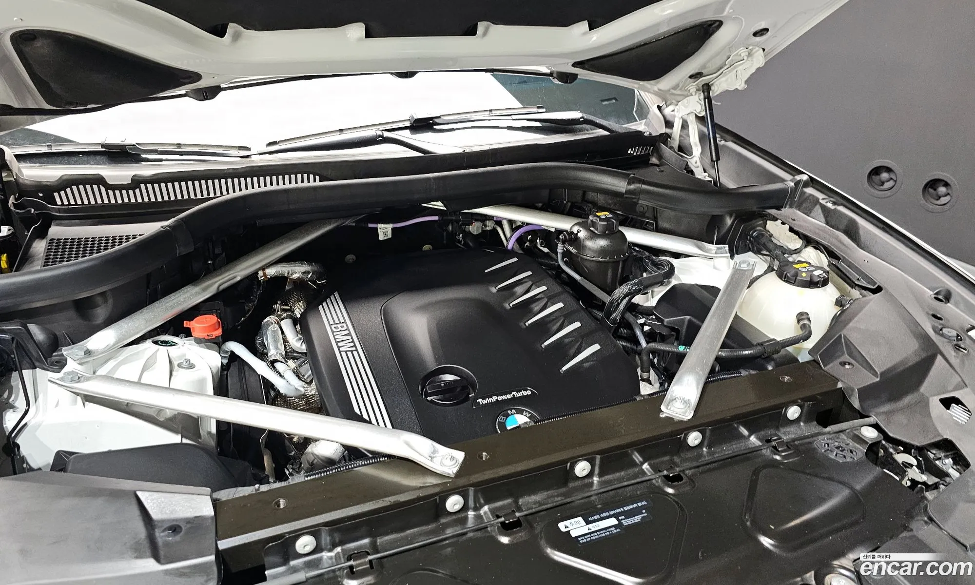 BMW X6 2020 — 17