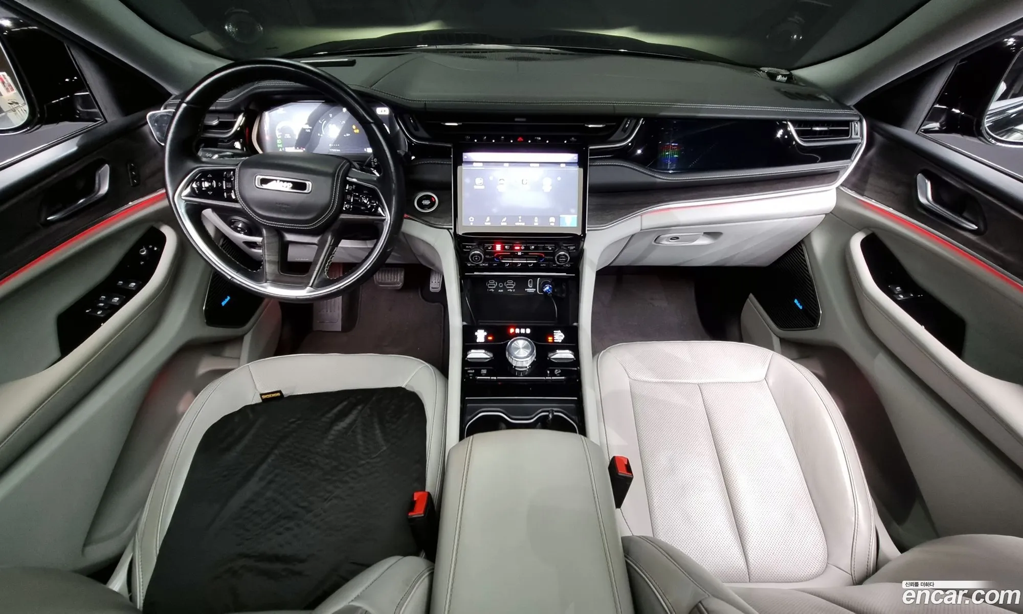 Jeep Grand Cherokee 2022 — 7