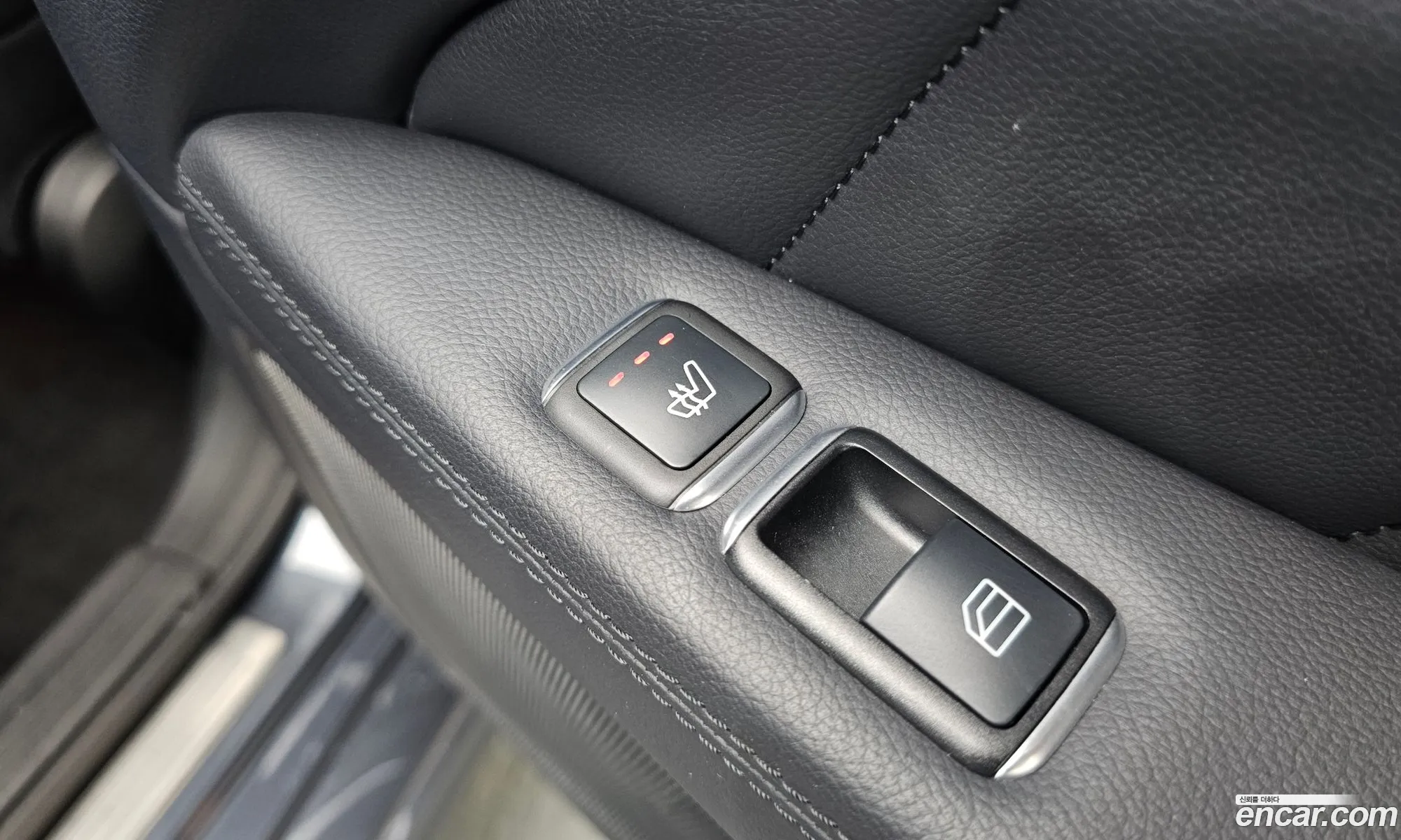 Mercedes-Benz CLS-Class W218 2016 — 3