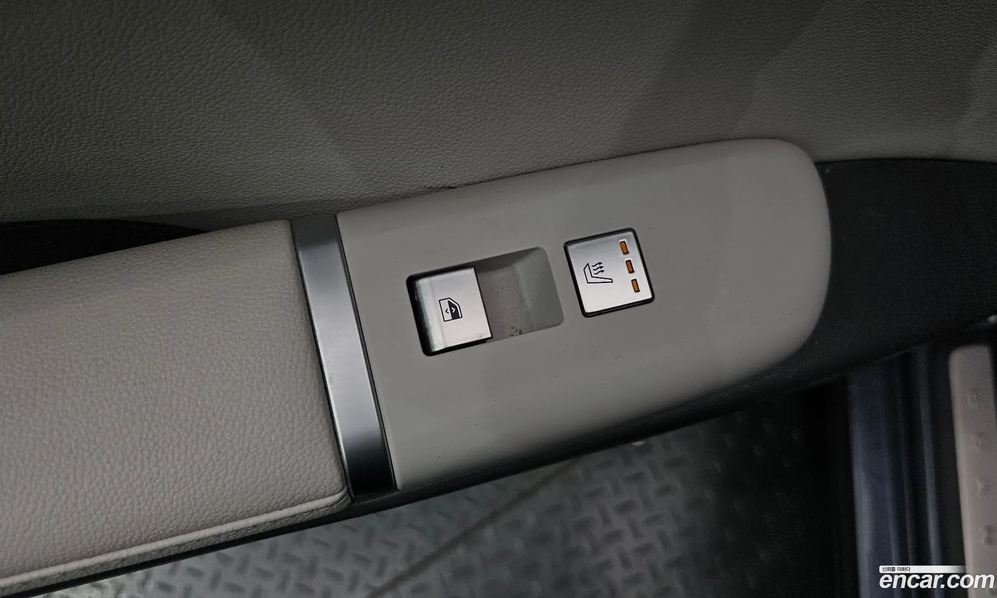 Hyundai Grandeur Hybrid 2023 — 14