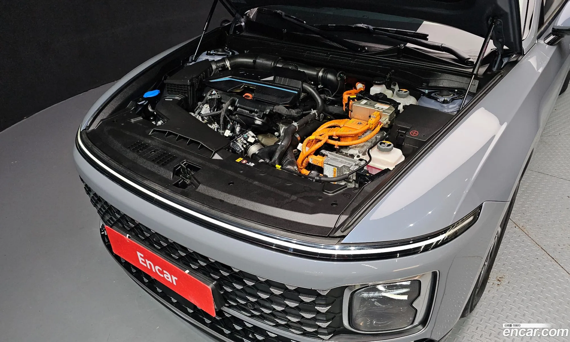 Hyundai Grandeur Hybrid 2023 — 8