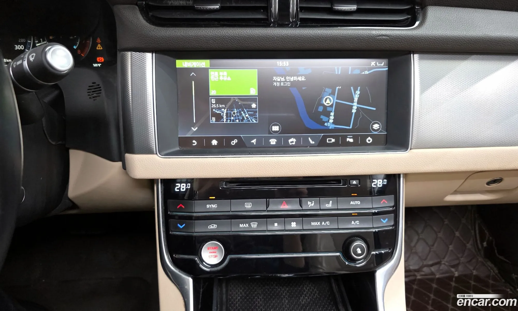 Jaguar XF 2018 — 8