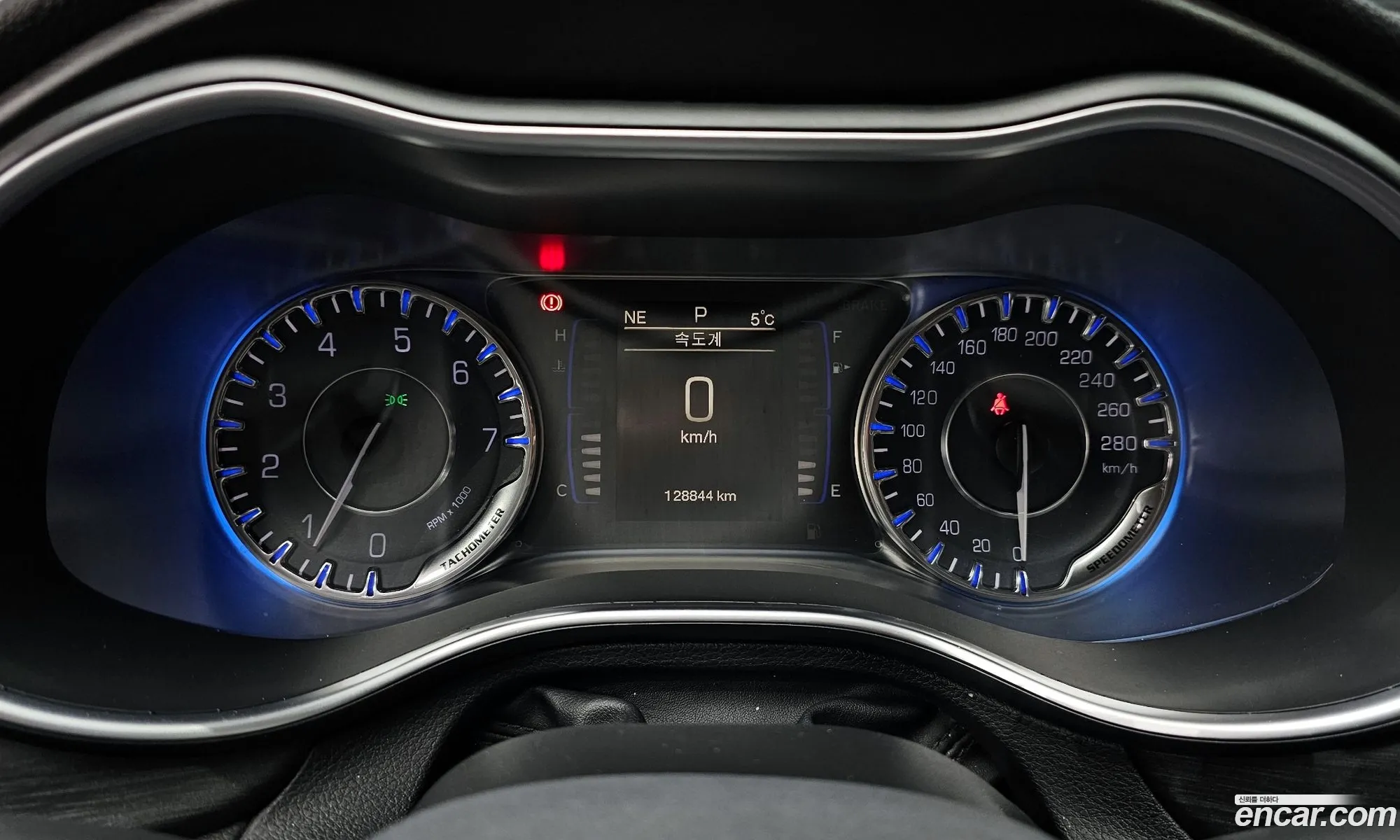 Chrysler 200 2015 1C3CCCAB6FN622379 — 7