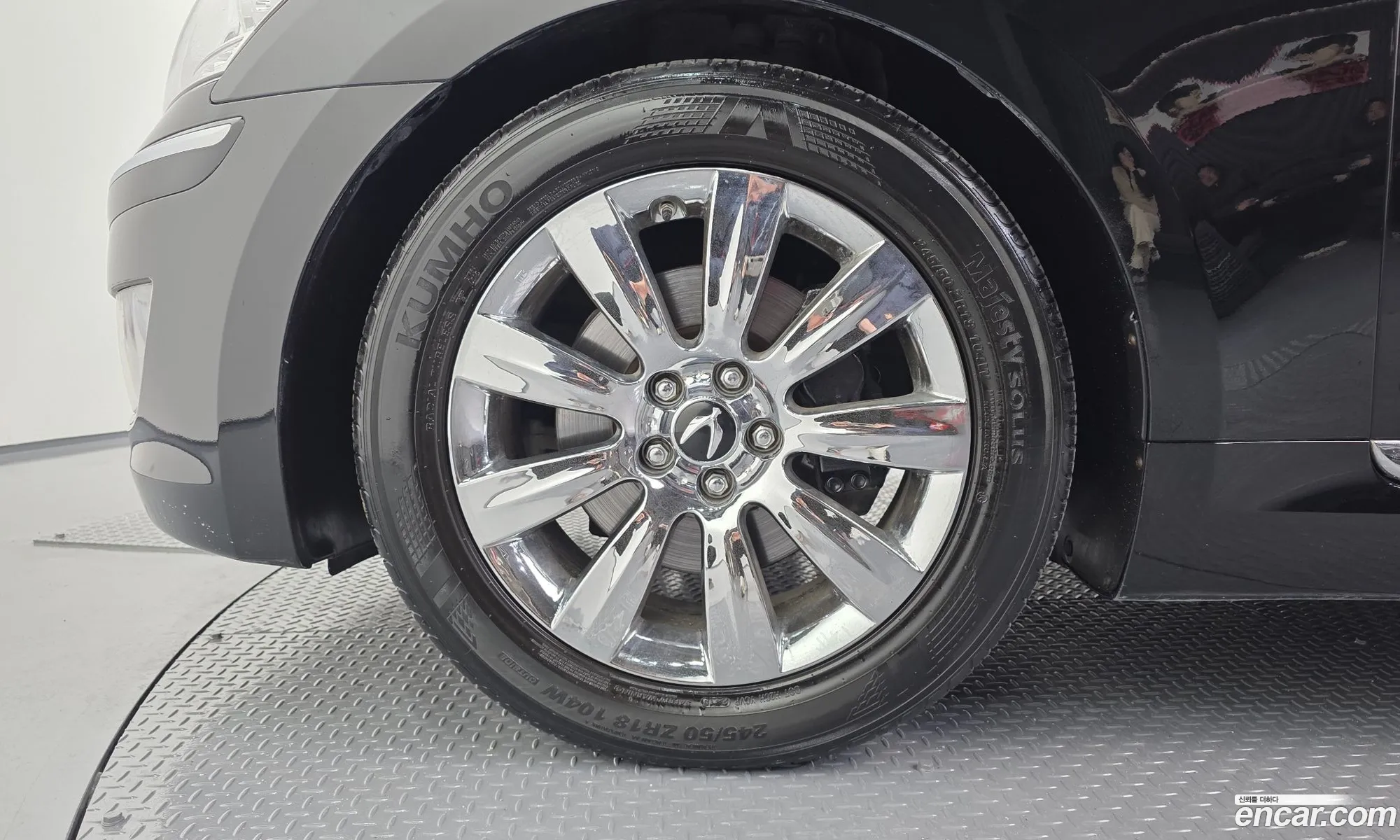 Hyundai Equus 2009 — 3