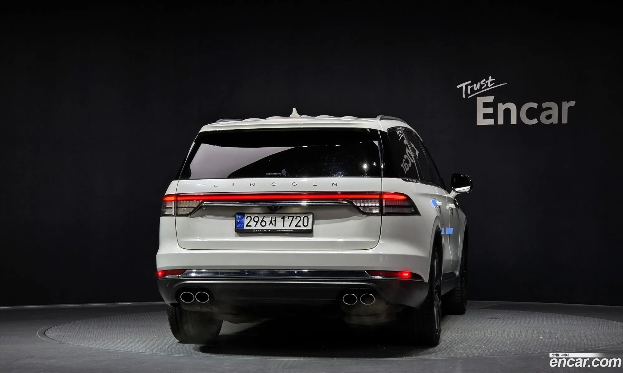 Lincoln Aviator 2023 5LM5J7XC7PGL16257 — 19