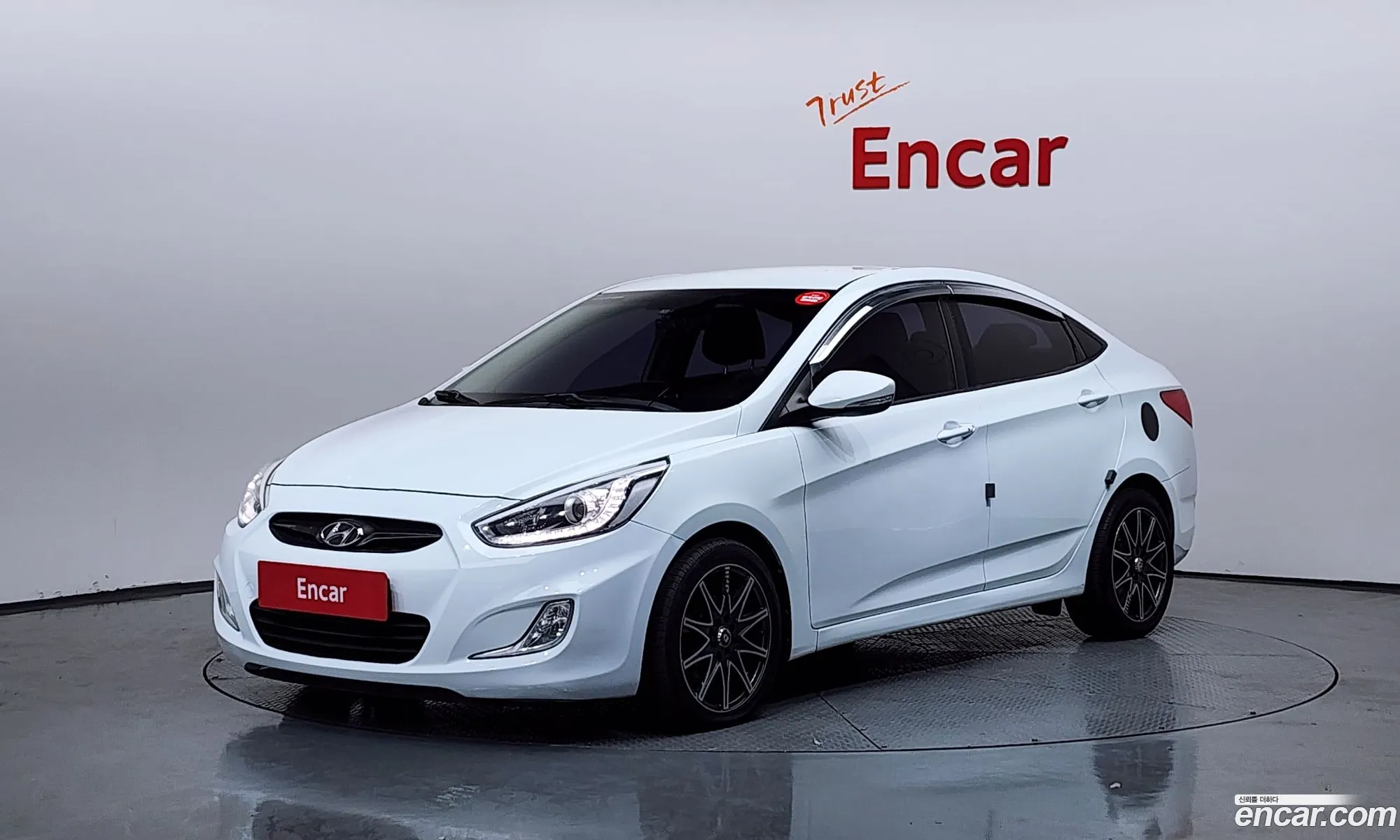 Hyundai Accent 2014 — 14