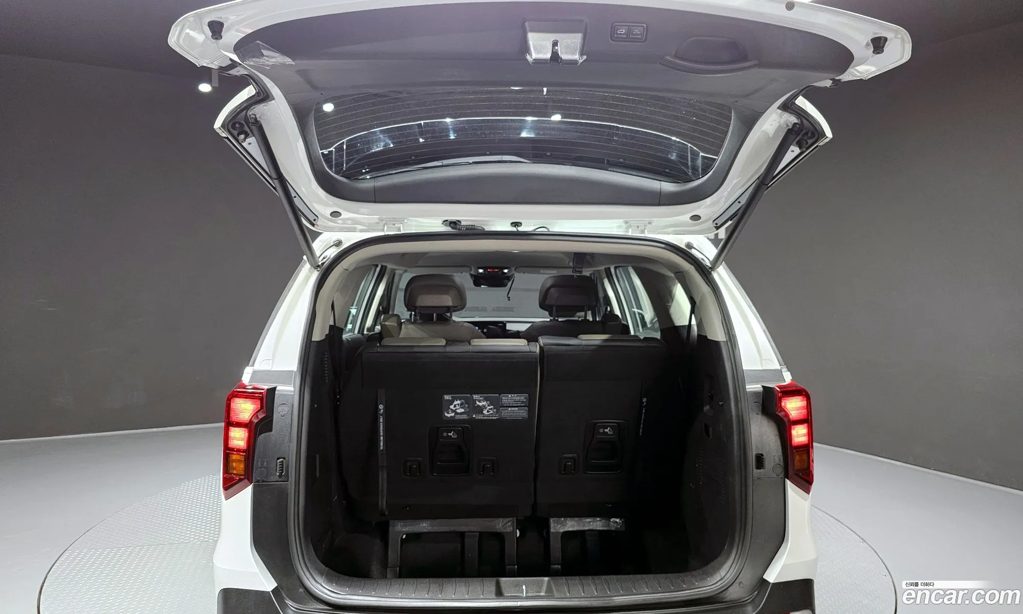 Kia Carnival 2024 — 19