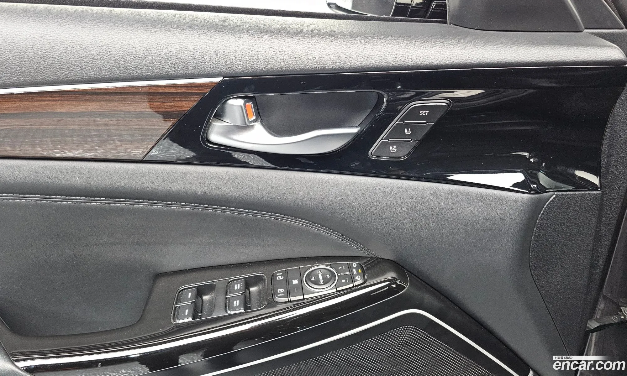 Kia K7 2018 — 11