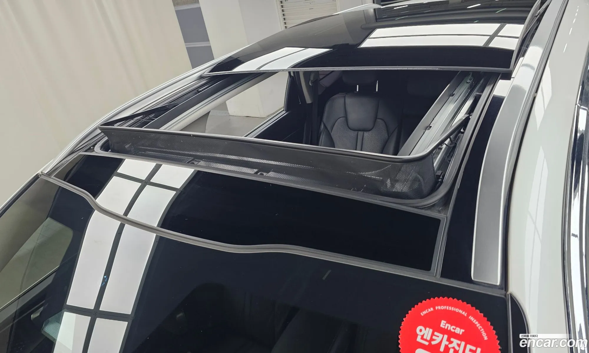 Kia Sorento 2020 KNARH81BGMA040708 — 19
