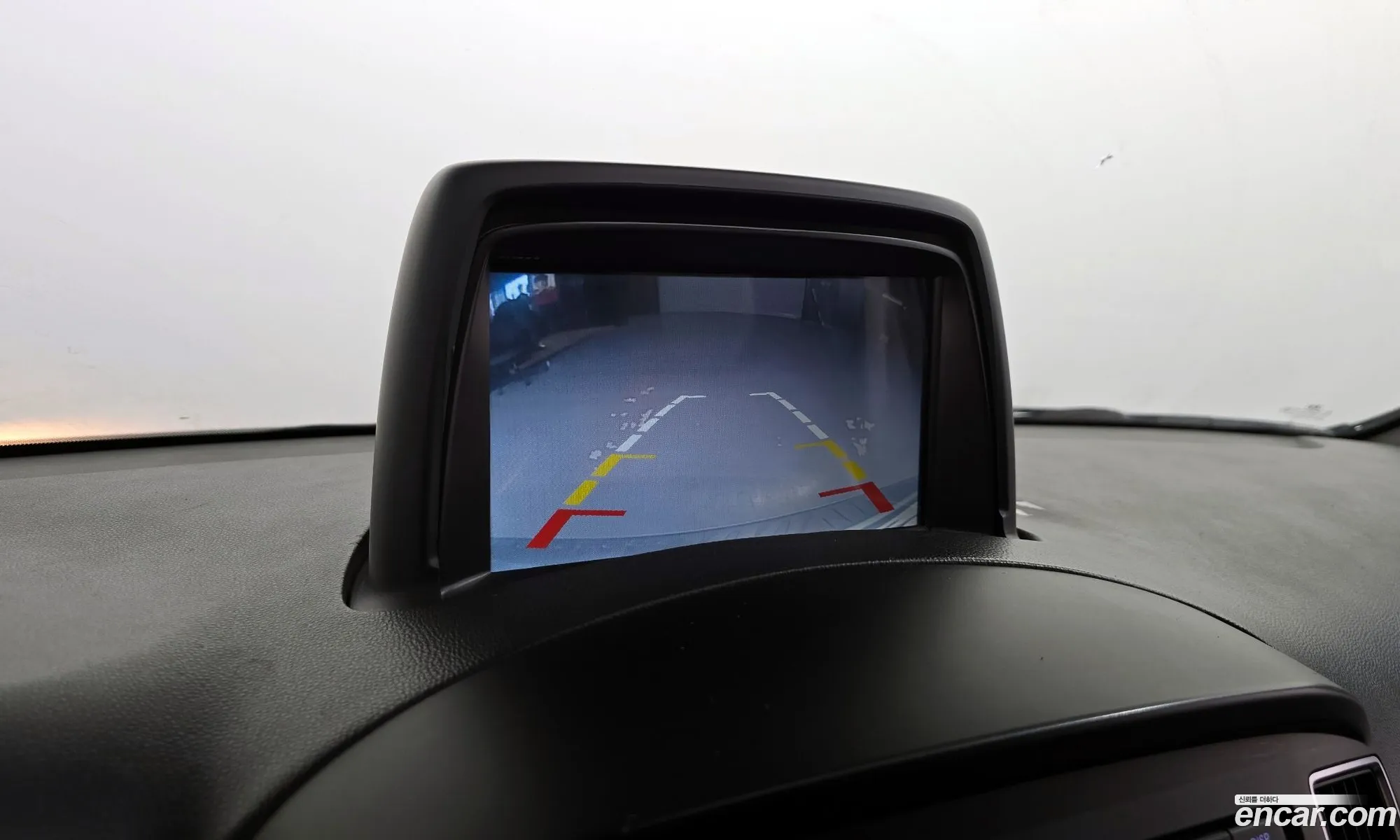 Hyundai Grand Starex 2015 — 13