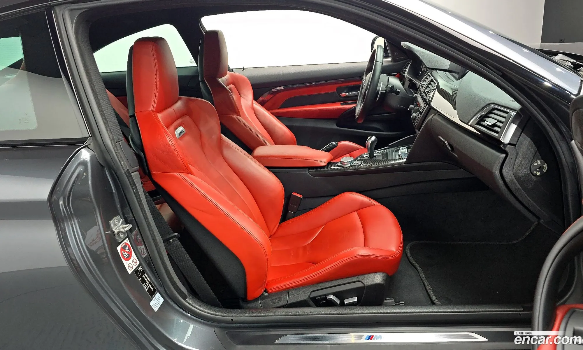 BMW M4 2017 WBS3R9107HK863182 — 4