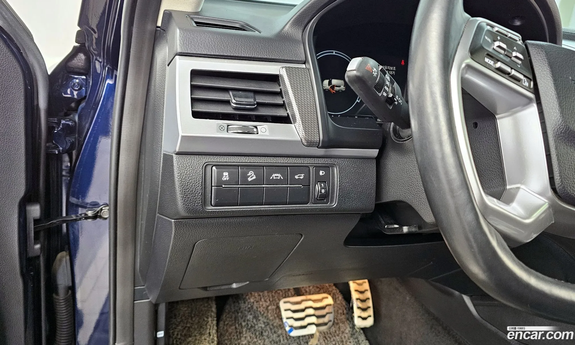 KG Mobility (SsangYong) Rexton 2020 — 19