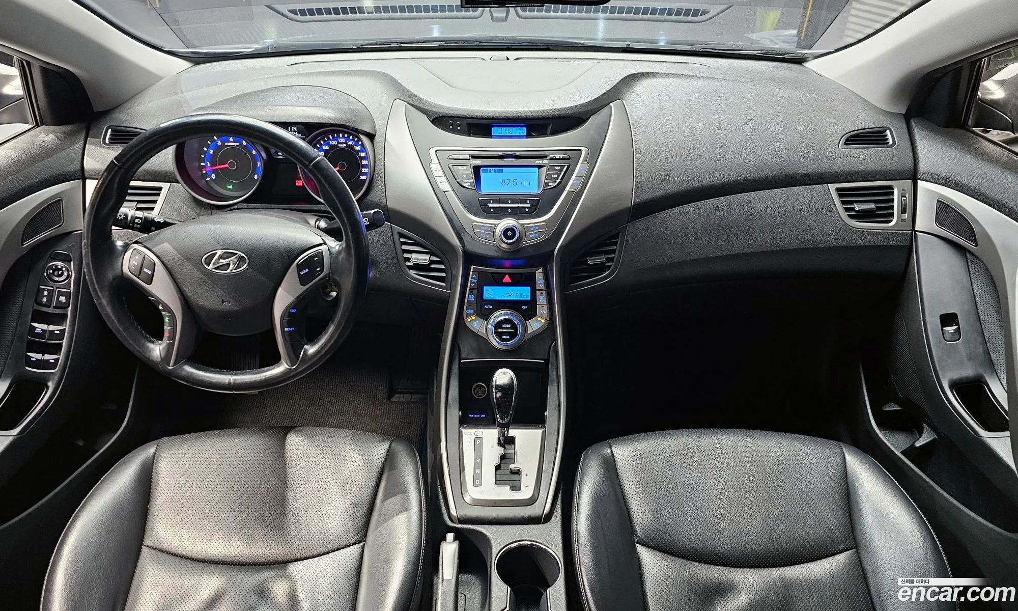 Hyundai Elantra MD 2012 — 12