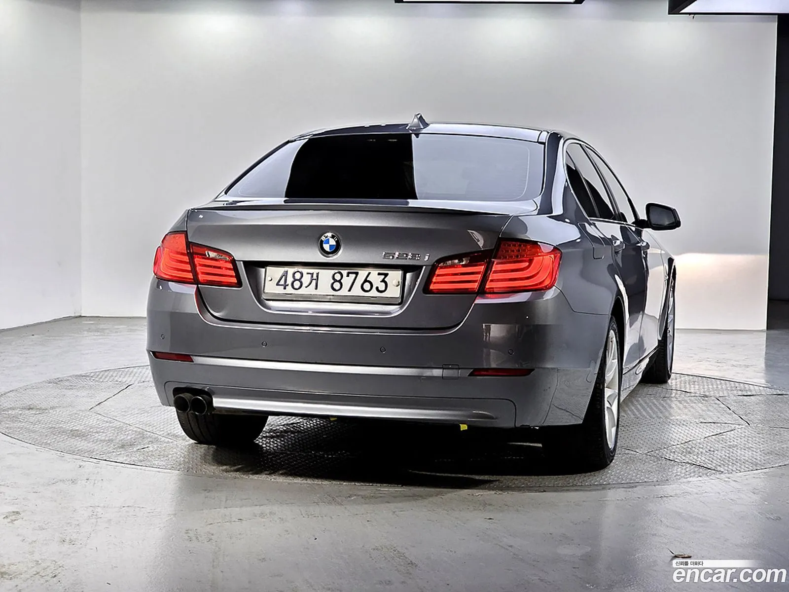 BMW 5 Series 2013 — 19