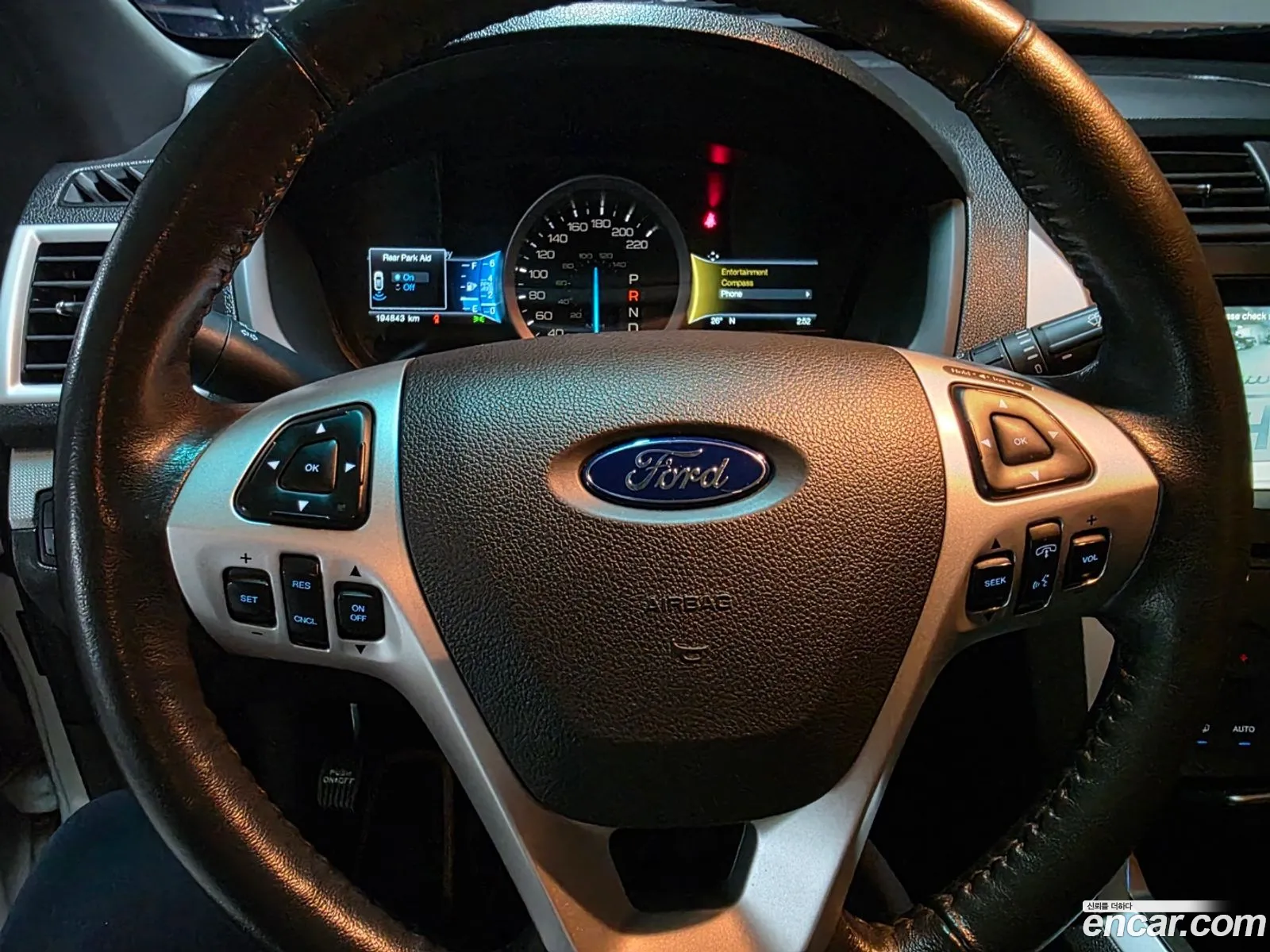 Ford Explorer 2014 — 15