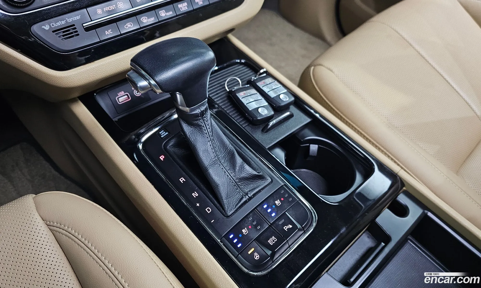 Kia Carnival 2016 KNAME81ABHS263408 — 15