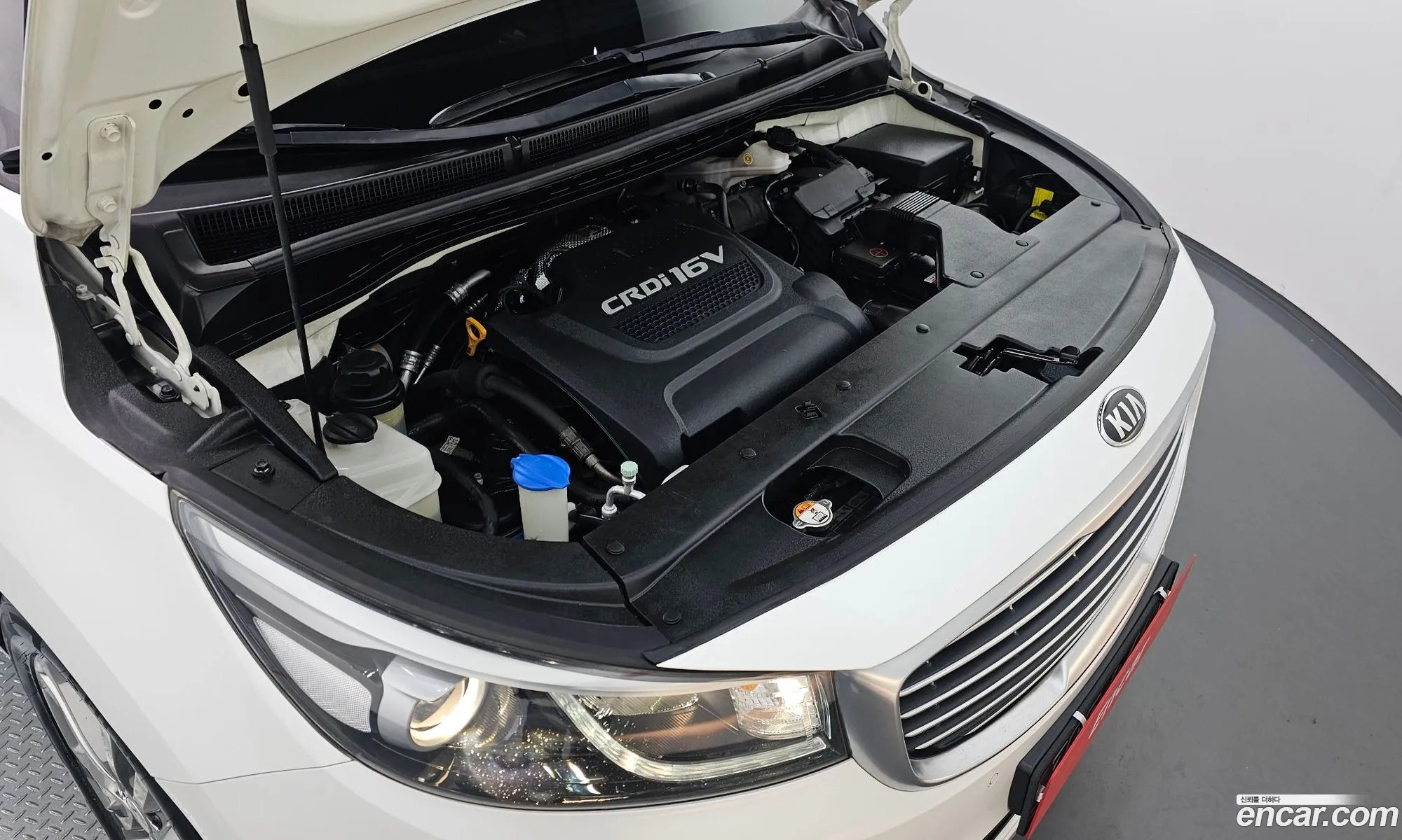 Kia Carnival 2016 KNAME81ABHS263408 — 13
