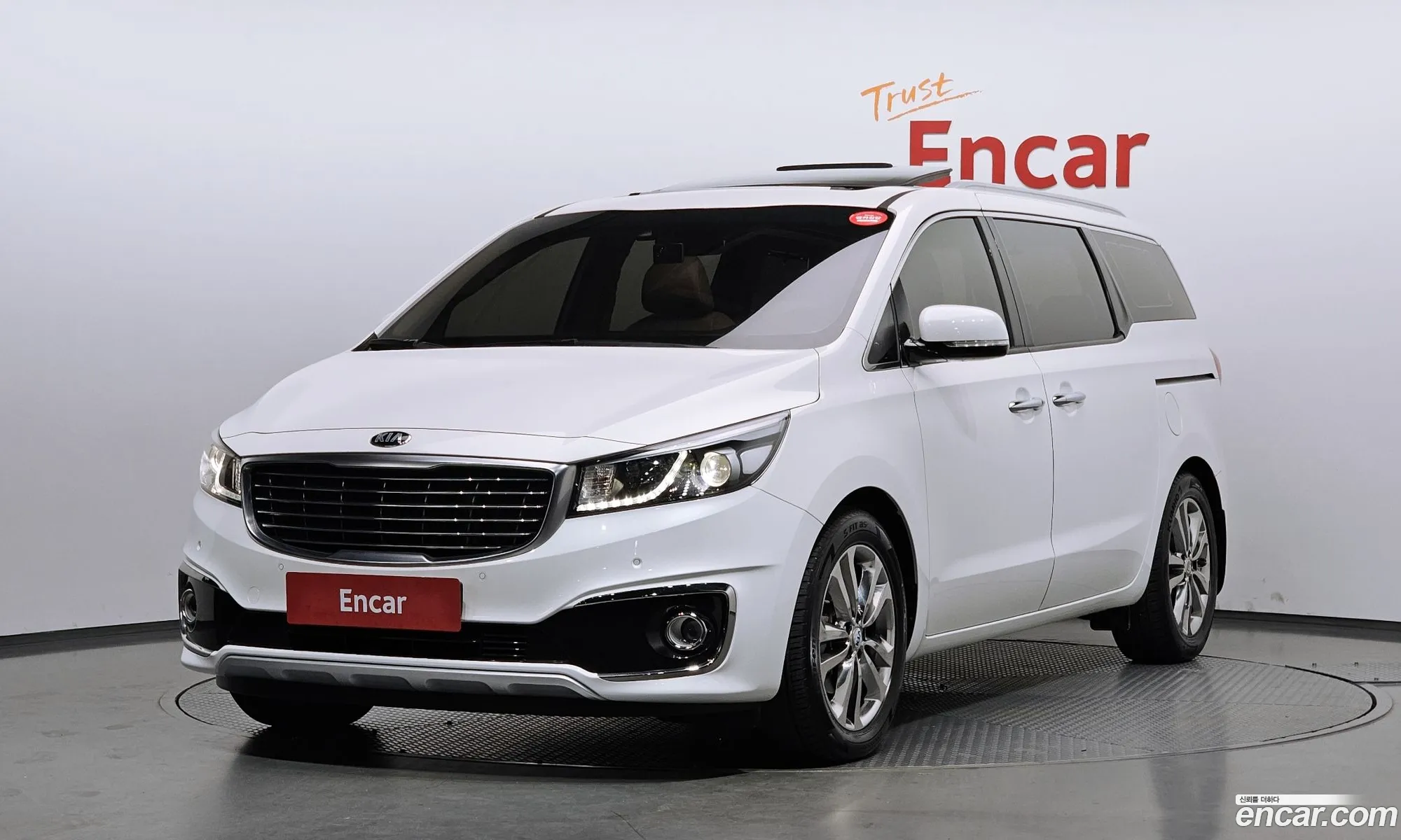 Kia Carnival 2016 KNAME81ABHS263408 — 10