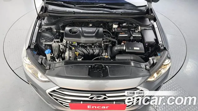 Hyundai Elantra AD 2016 — 8