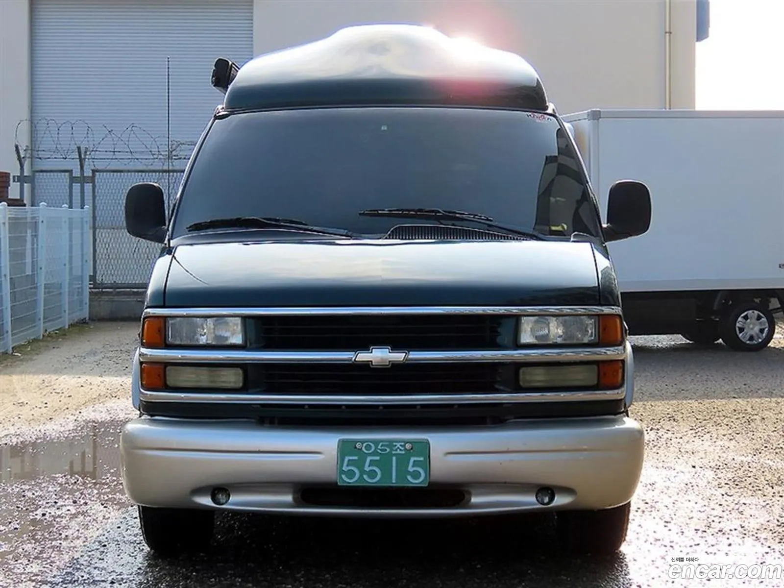Chevrolet Chevy Van 2002 — 19