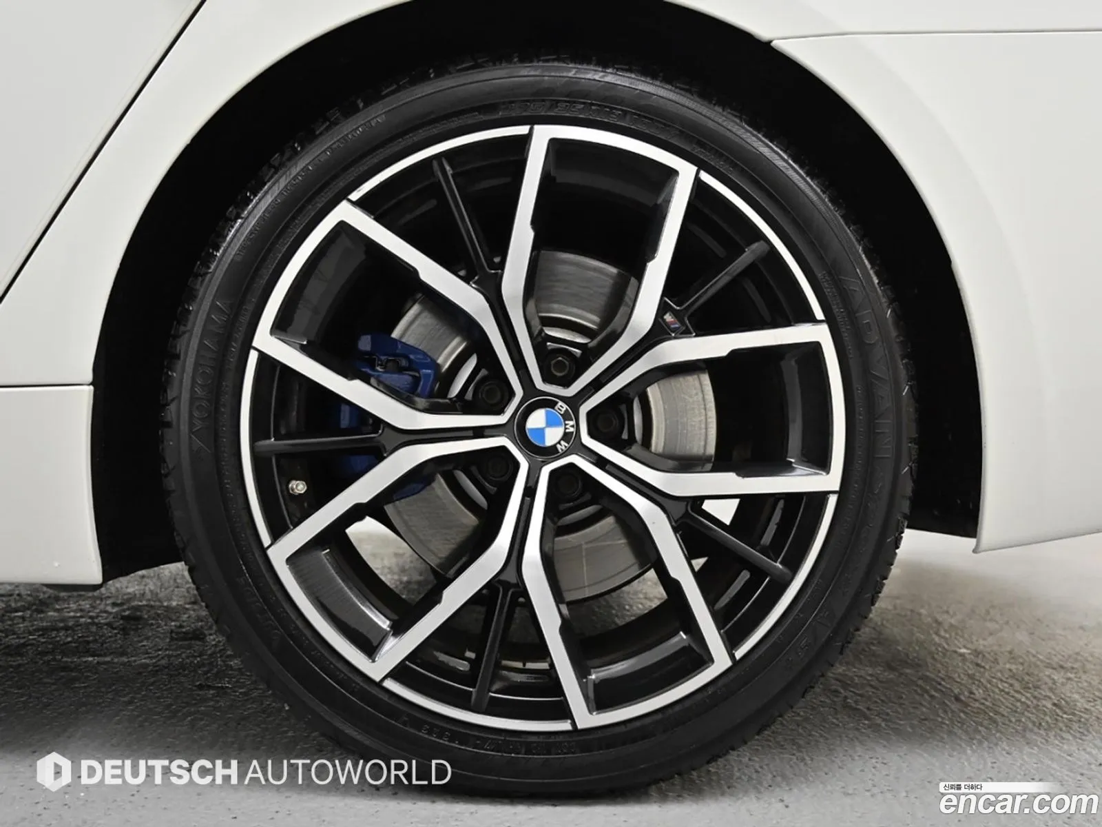 BMW 5 Series 2022 — 11