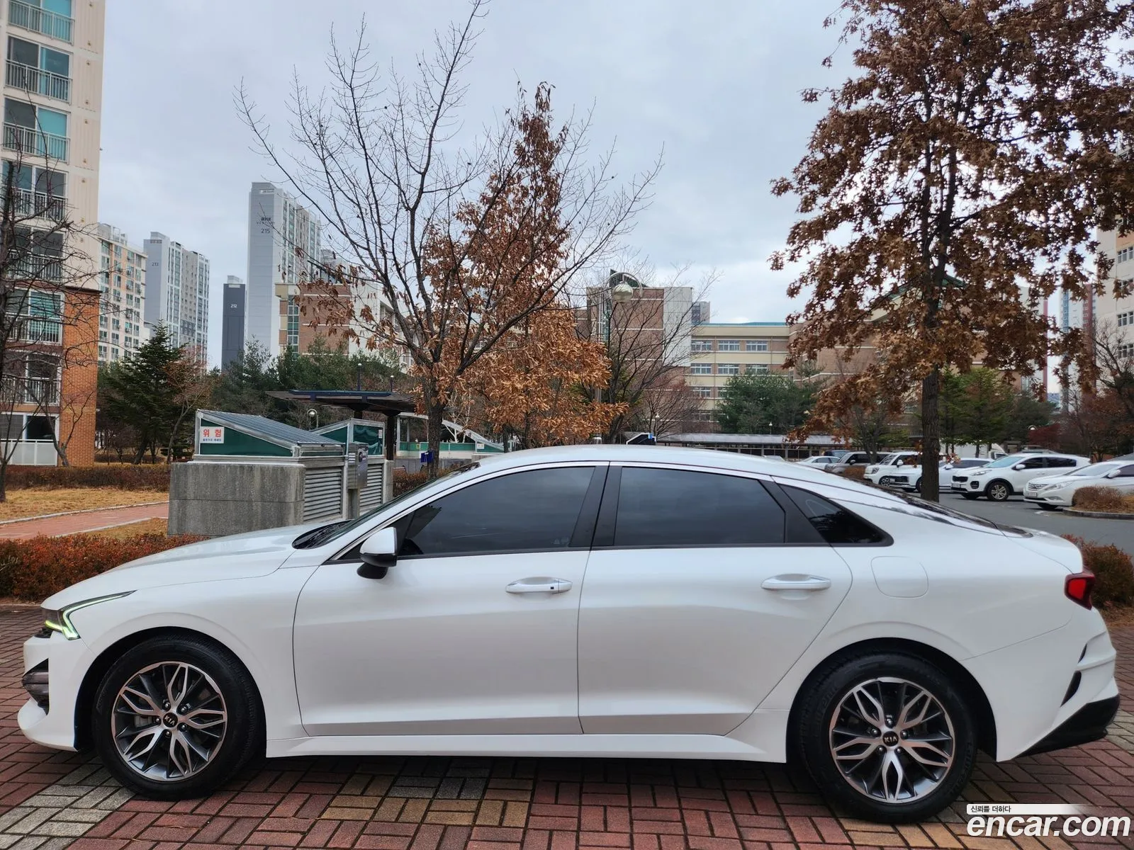 Kia K5 2021 — 14