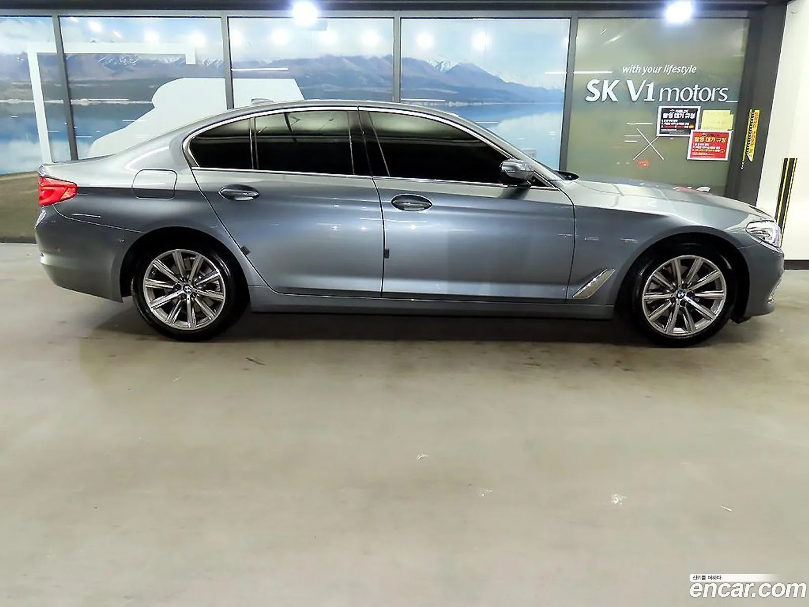 BMW 5 Series 2018 — 13