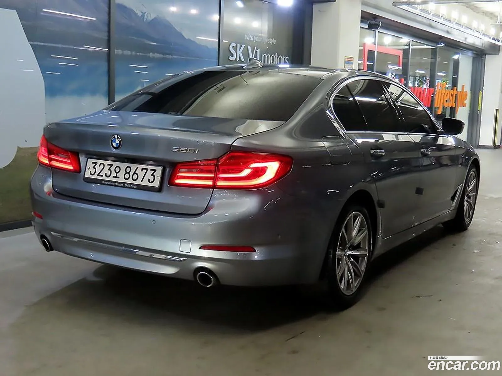 BMW 5 Series 2018 — 19