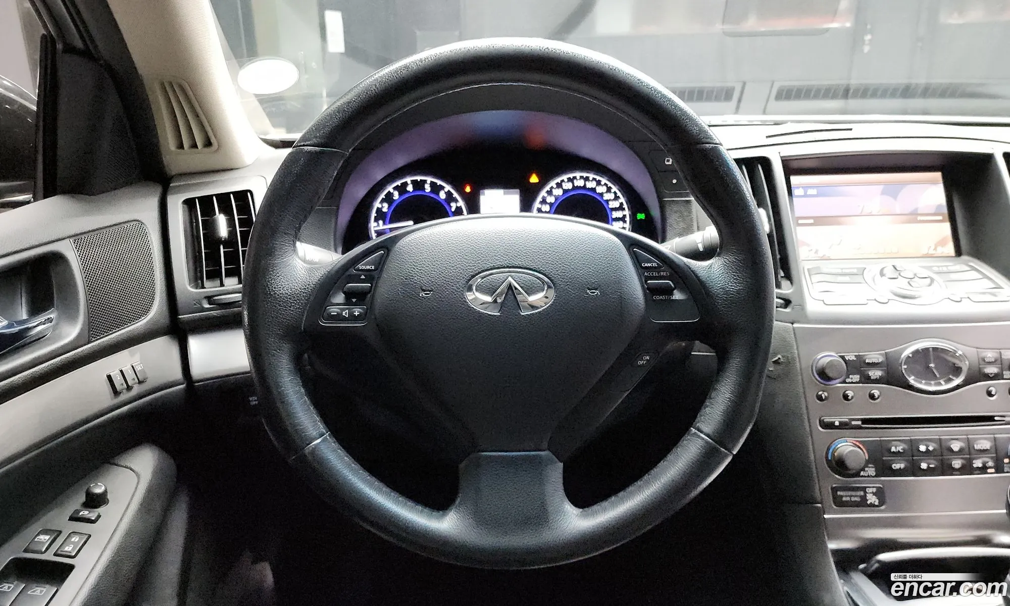 Infiniti G25